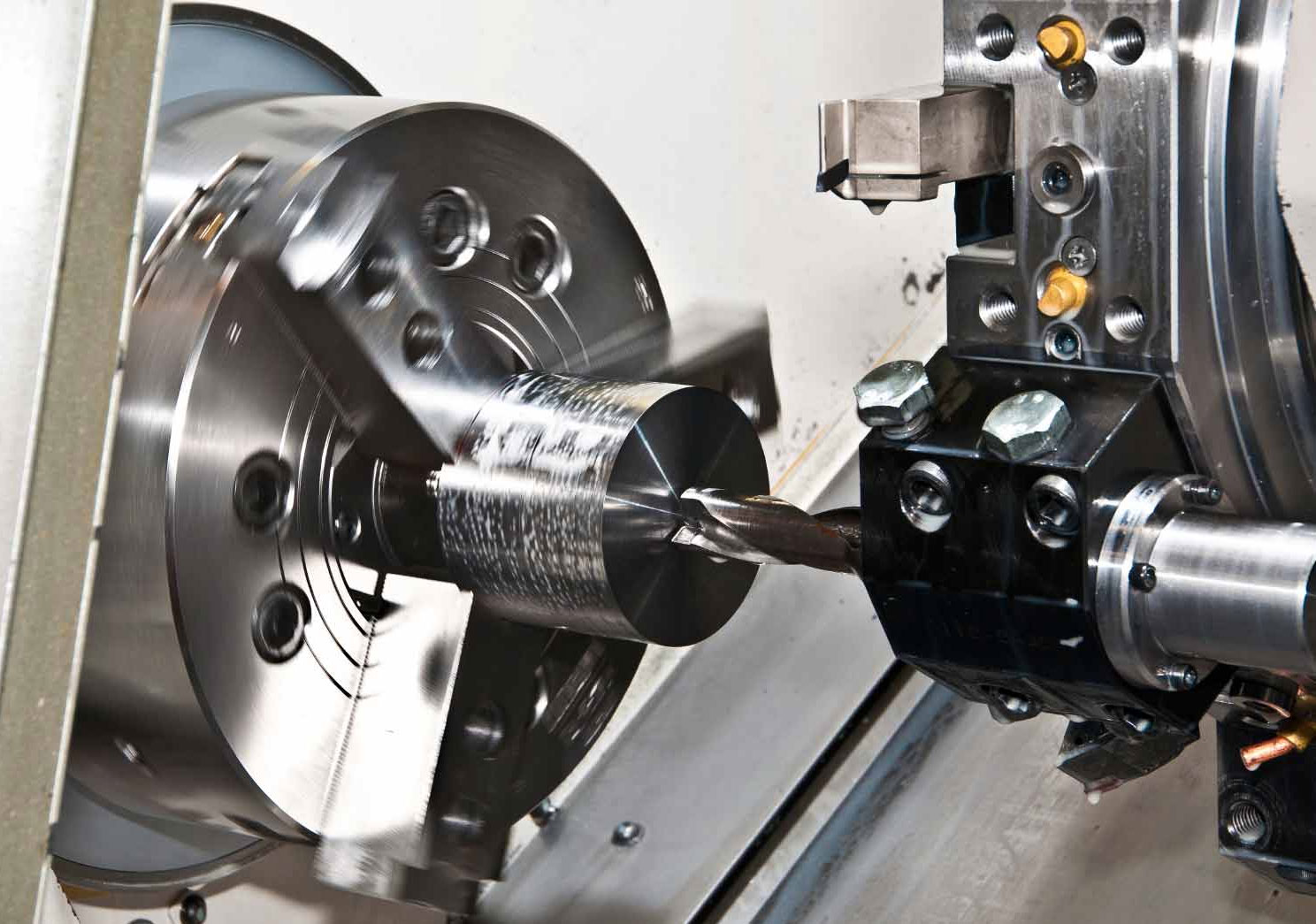 La Tornitura Di Precisione Officine Feletti